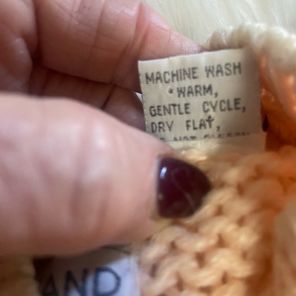Bramble Lane Sz M Hand Knitted Cable Knit Sweater Coral w/ Green & Rust Accents - Picture 6 of 13